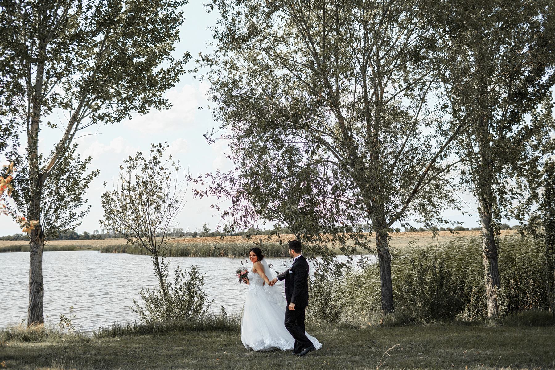 323Tereza & Yosif